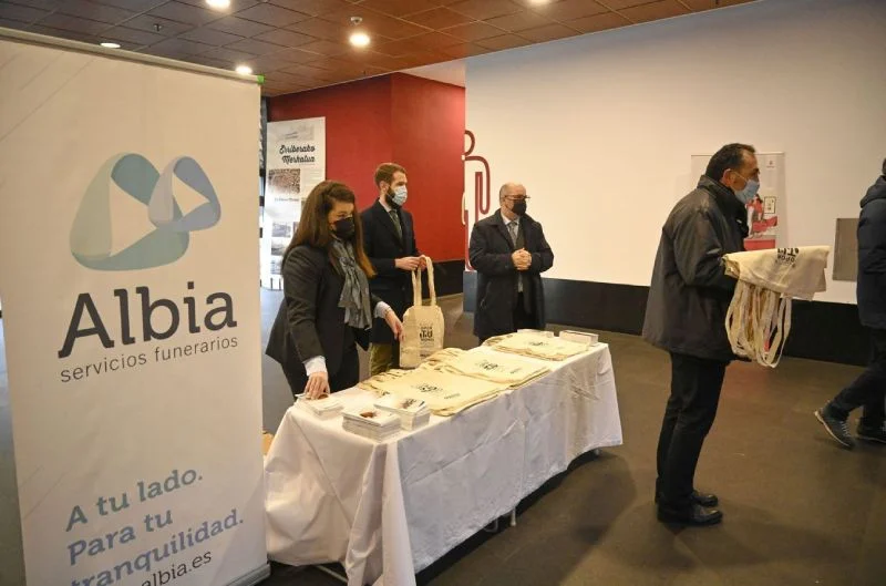 grupo albia organiza una acción de concienciación medioambiental en el país vasco