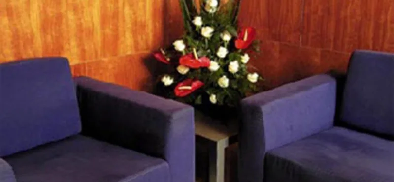 Instalaciones interiores de Cementerio Sant Just Desvern: Servicios Funerarios en