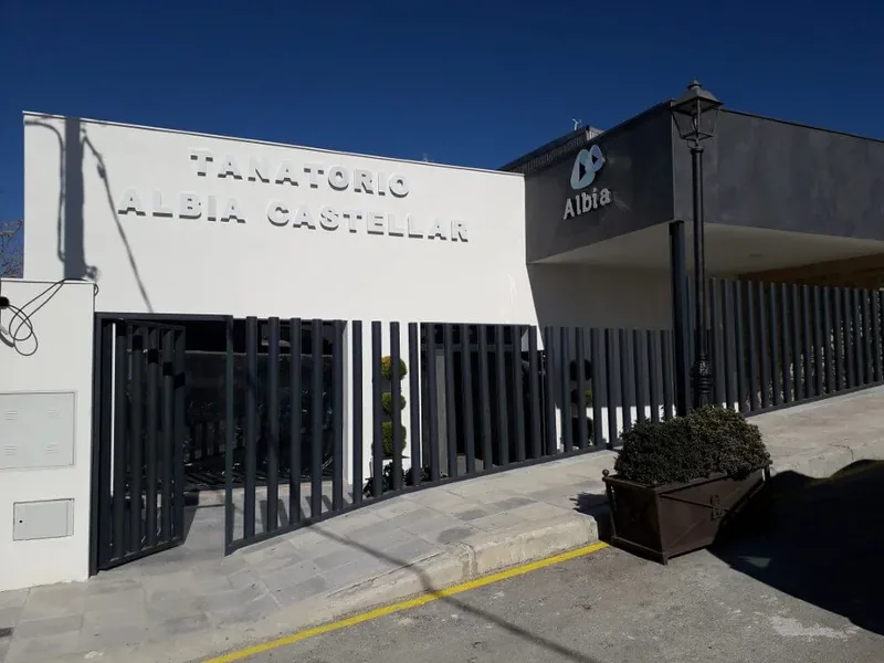 Instalaciones interiores de Servicios funerarios en Castellar, Jaén