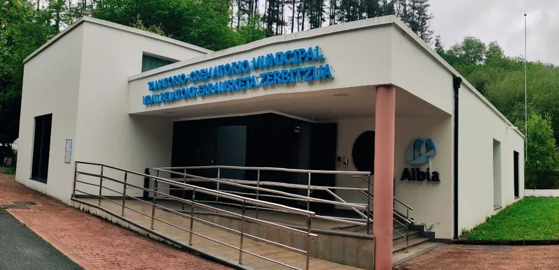 Instalaciones interiores de Tanatorio crematorio municipal de Ermua, Bizkaia