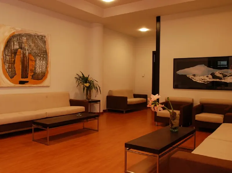 Instalaciones interiores de Tanatorio-crematorio en Las Palmas