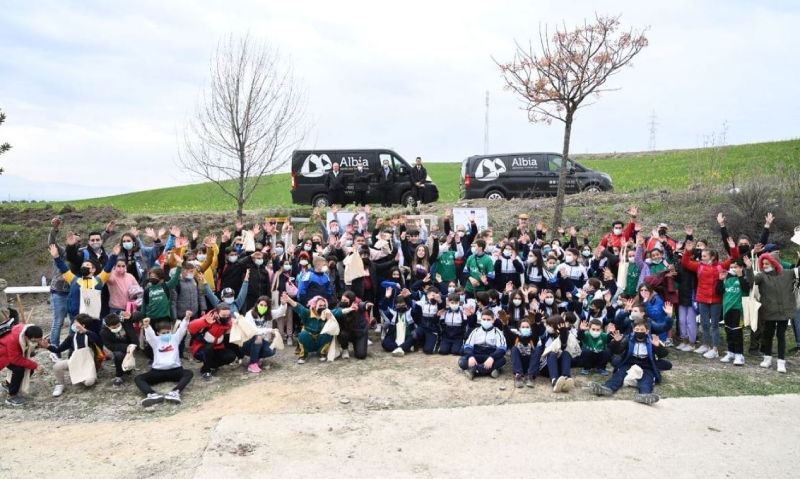 grupo albia planta su primer bosque albia en andalucía