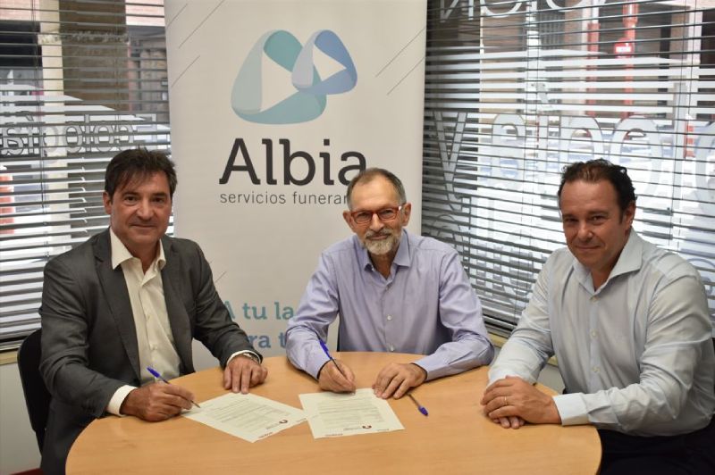 grupo albia renueva su apoyo al programa ni un hogar sin energía de ecodes