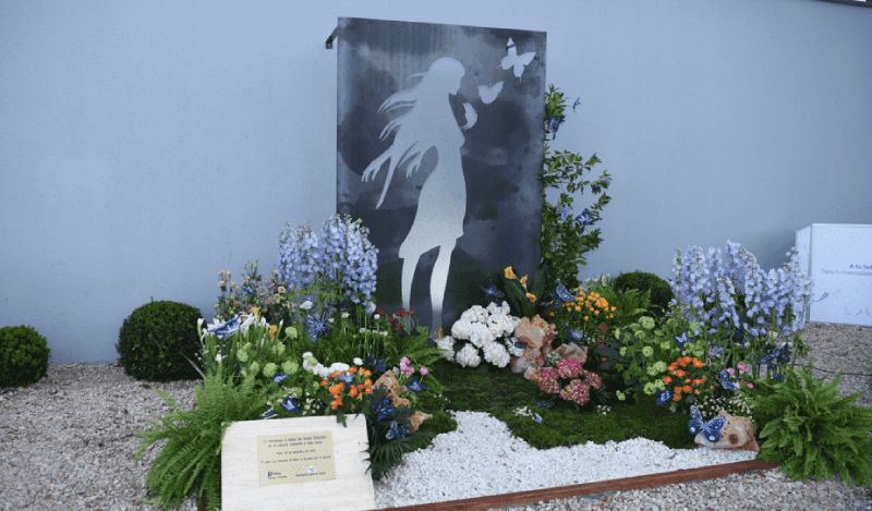 grupo albia inaugura en el cementerio municipal de parla un espacio dedicado a las familias